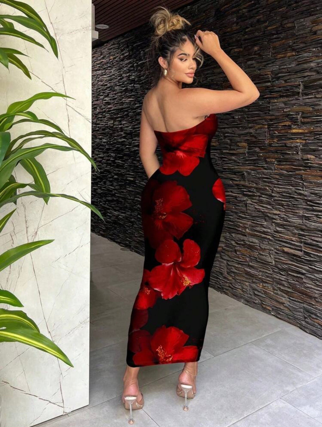 Women dress